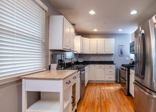 2755 Blackstone Ave-7670.jpg