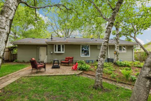 1249 Pinewood Court, Saint Paul, MN 55125