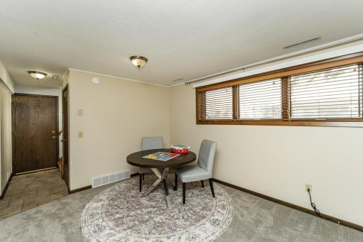 958 28th Street NW, Rochester, MN 55901