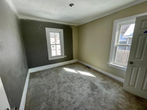 911 W Cavour Avenue, Fergus Falls, MN 56537