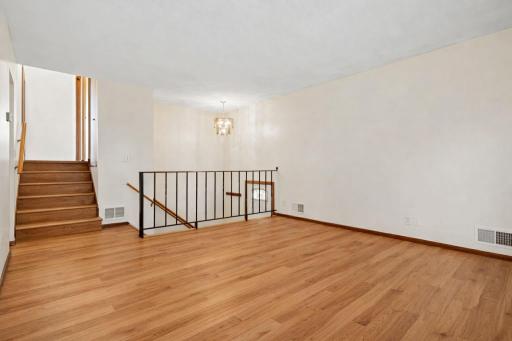 2489 Woodbridge Street, North Saint Paul, MN 55113