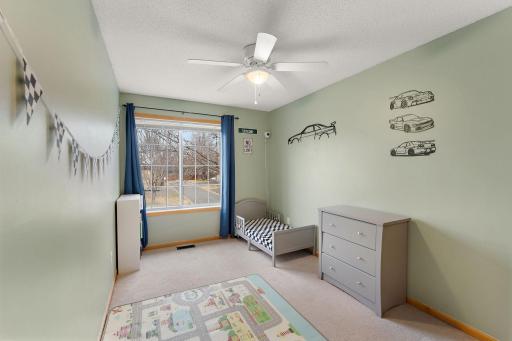9812 Hamlet Lane S, Cottage Grove, MN 55016