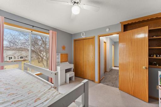 9812 Hamlet Lane S, Cottage Grove, MN 55016