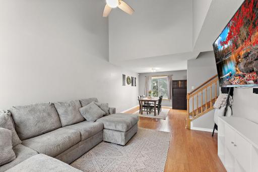 9812 Hamlet Lane S, Cottage Grove, MN 55016