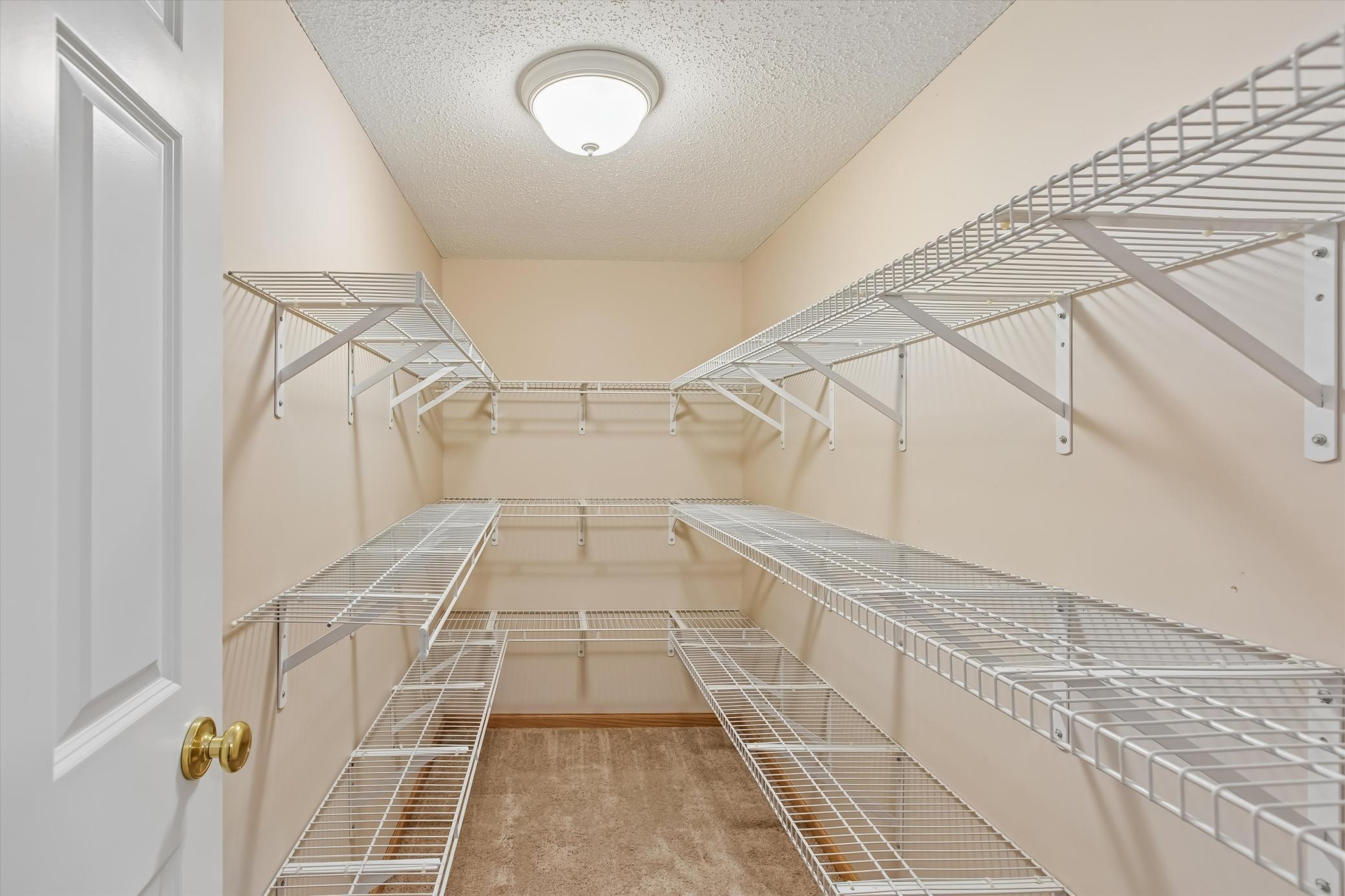 Flex room with tons of storage