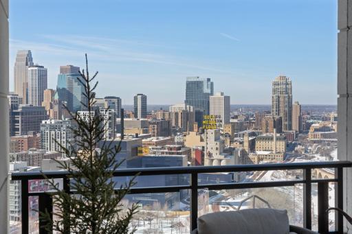 1111 W River Parkway, 24A, Minneapolis, MN 55415
