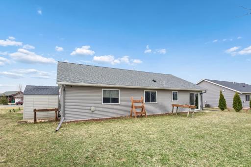 555 Western Avenue, Green Isle, MN 55338