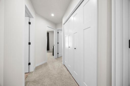 2230 Gateway Curve, Saint Paul, MN 55109
