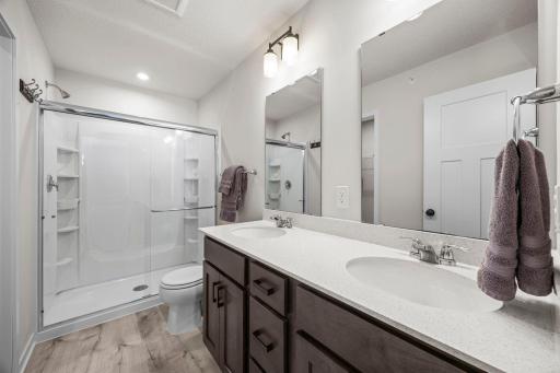 2230 Gateway Curve, Saint Paul, MN 55109