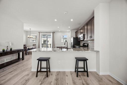 2230 Gateway Curve, Saint Paul, MN 55109