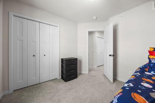 2230 Gateway Curve, Saint Paul, MN 55109