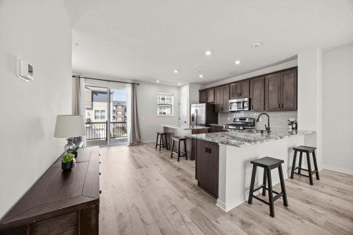 2230 Gateway Curve, Saint Paul, MN 55109