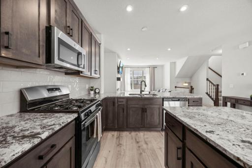 2230 Gateway Curve, Saint Paul, MN 55109