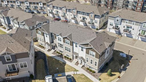 2230 Gateway Curve, Saint Paul, MN 55109