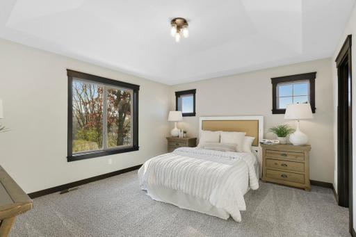 7827 Austin Path, Inver Grove Heights, MN 55077