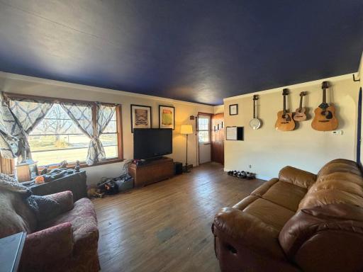 307 N Walnut Street, La Crescent, MN 55947