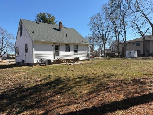 307 N Walnut Street, La Crescent, MN 55947