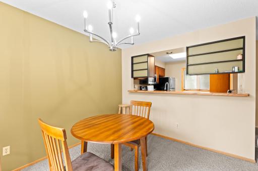 28 Elton Ridge Court NW, Rochester, MN 55901