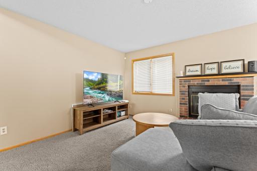 28 Elton Ridge Court NW, Rochester, MN 55901