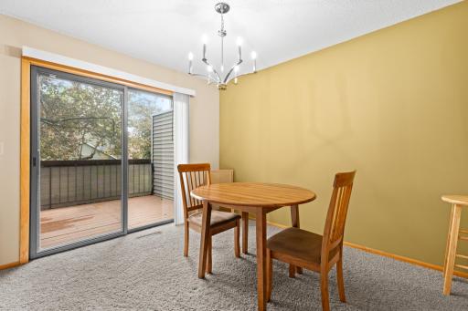 28 Elton Ridge Court NW, Rochester, MN 55901