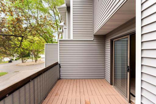 28 Elton Ridge Court NW, Rochester, MN 55901