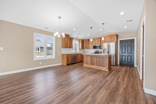 2332 30th Avenue S, Fargo, ND 58104