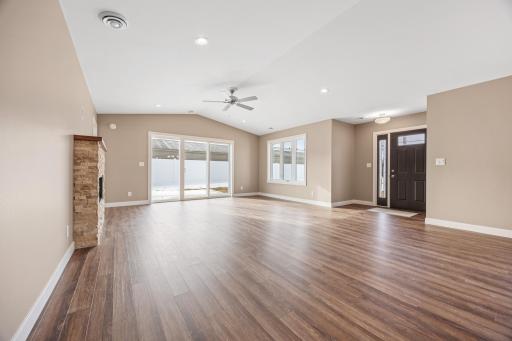 2332 30th Avenue S, Fargo, ND 58104