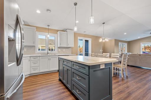 2330 30 Avenue S, Fargo, ND 58104