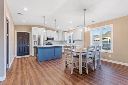 2330 30 Avenue S, Fargo, ND 58104