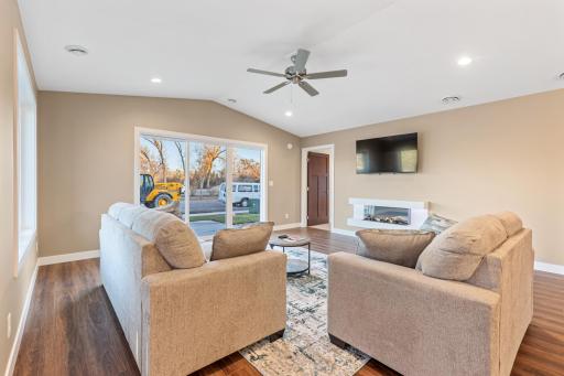 2330 30 Avenue S, Fargo, ND 58104