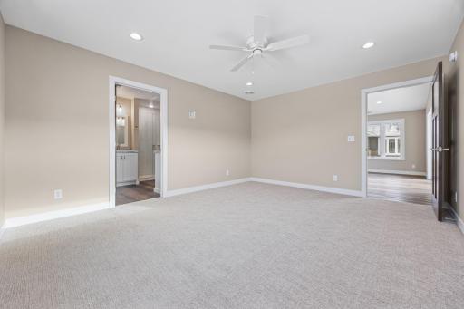 2338 30 Avenue S, Fargo, ND 58104