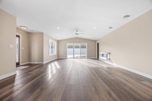 2338 30 Avenue S, Fargo, ND 58104