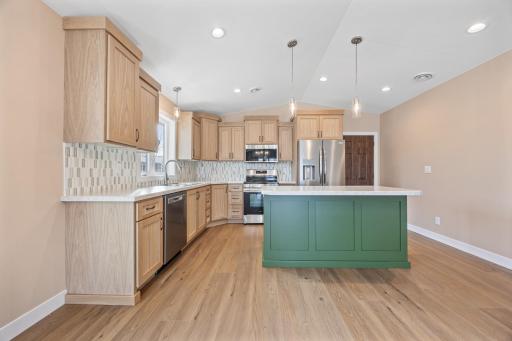 2336 30th Avenue S, Fargo, ND 58104