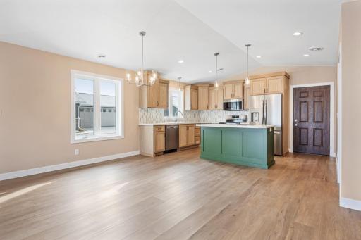 2336 30th Avenue S, Fargo, ND 58104