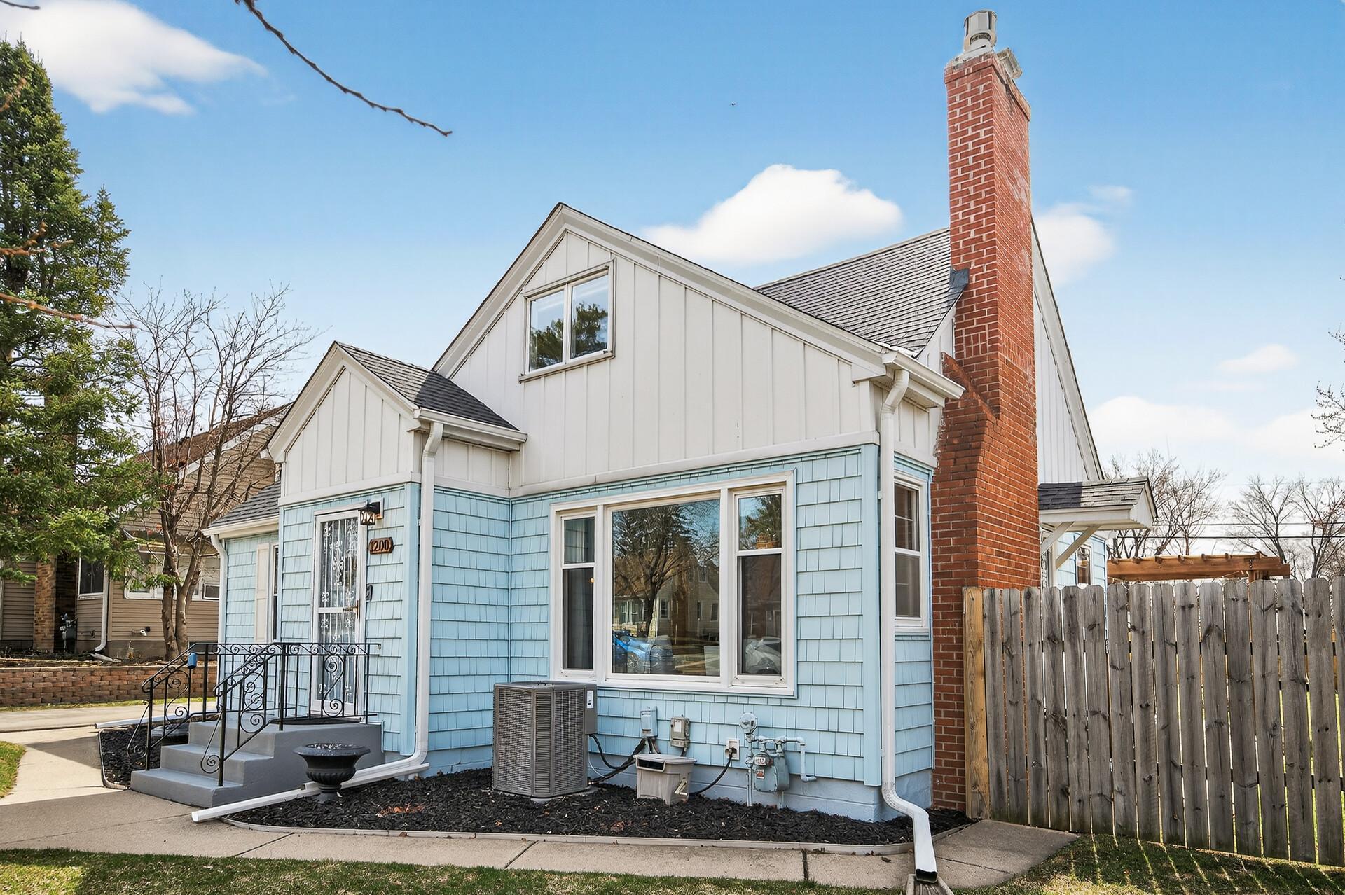 Maintenance-free siding