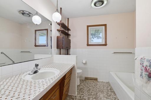 301 S Market Street, Belle Plaine, MN 56011