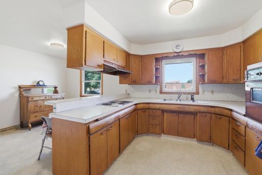 301 S Market Street, Belle Plaine, MN 56011