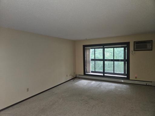 1855 Silver Bell Road, 314, Eagan, MN 55122