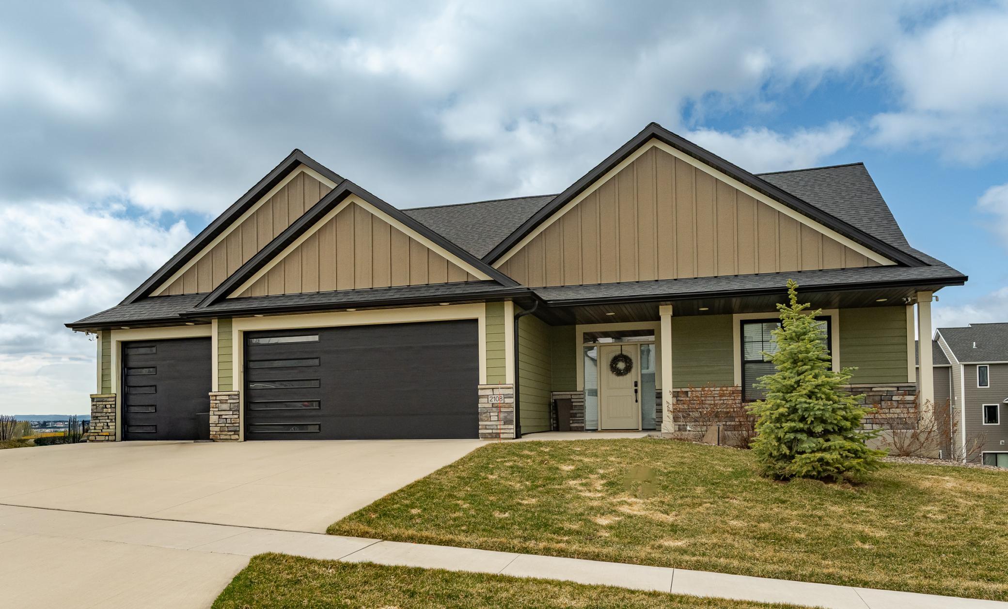 2108 Whitlee Ln SW.jpg