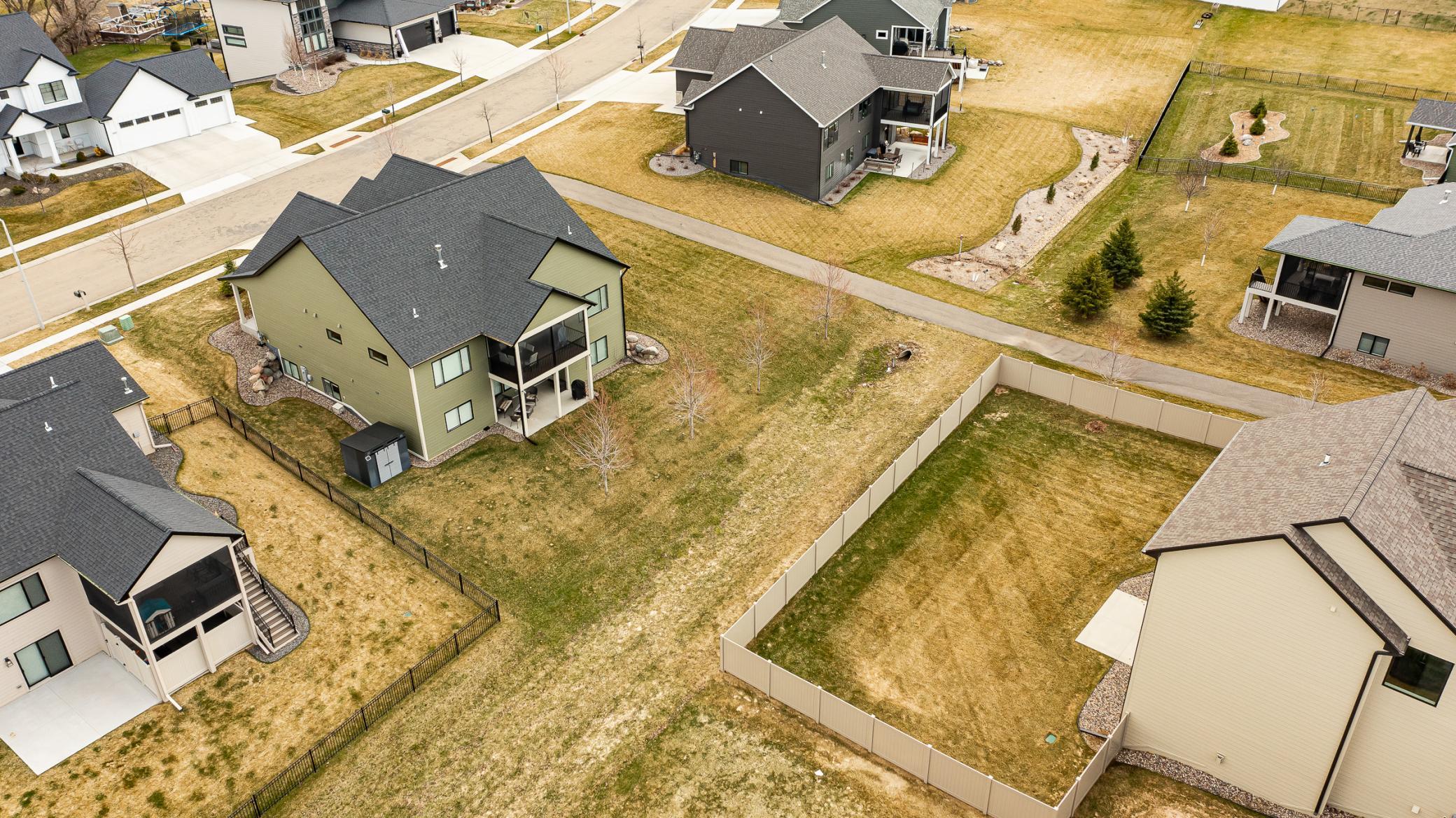 2108 Whitlee Ln SW.jpg