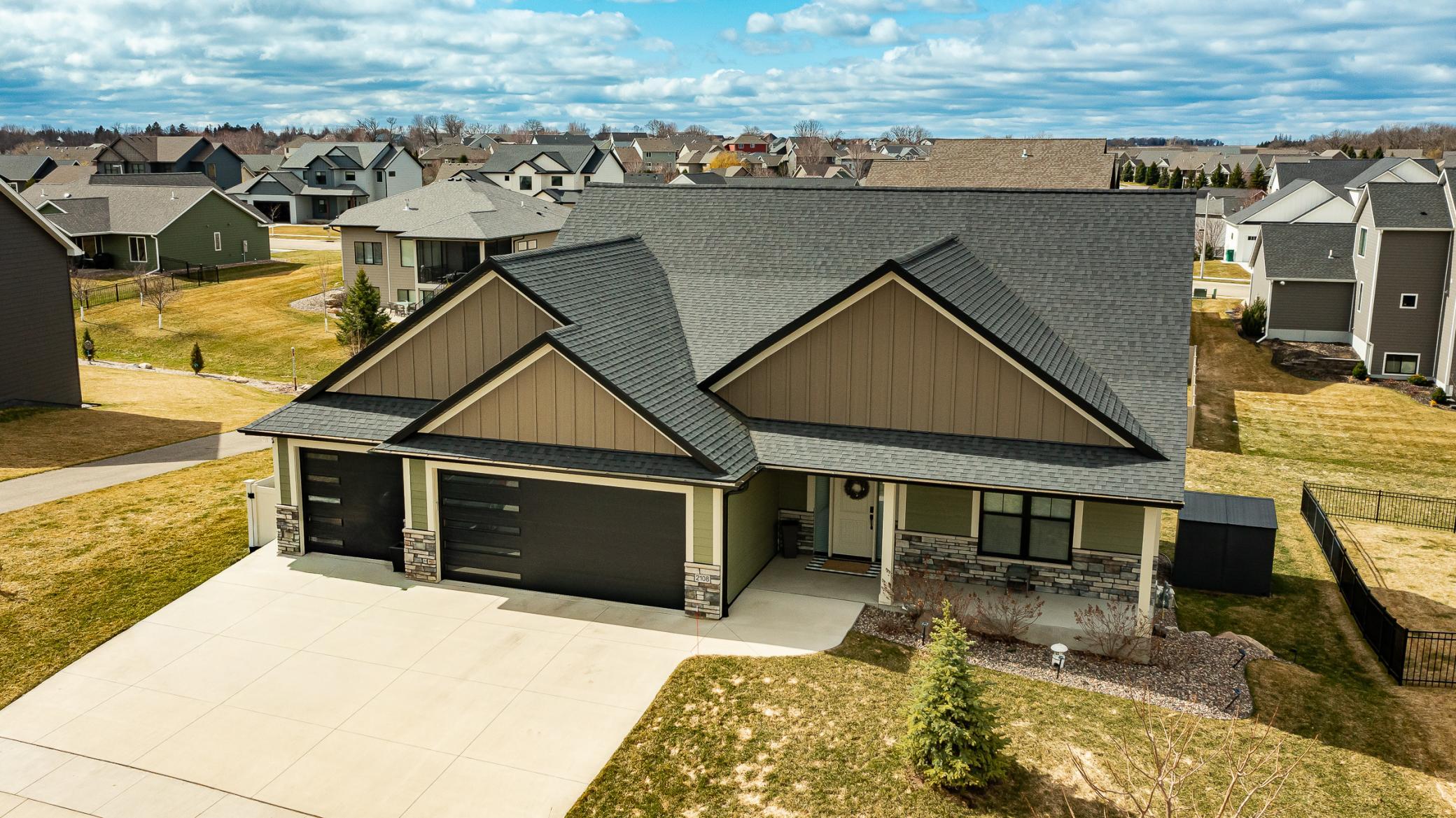 2108 Whitlee Ln SW.jpg