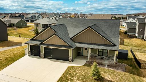 2108 Whitlee Lane SW, Rochester, MN 55902