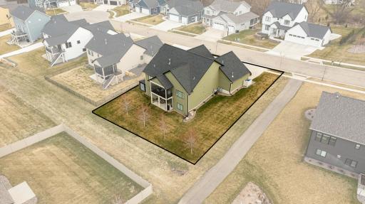 2108 Whitlee Lane SW, Rochester, MN 55902