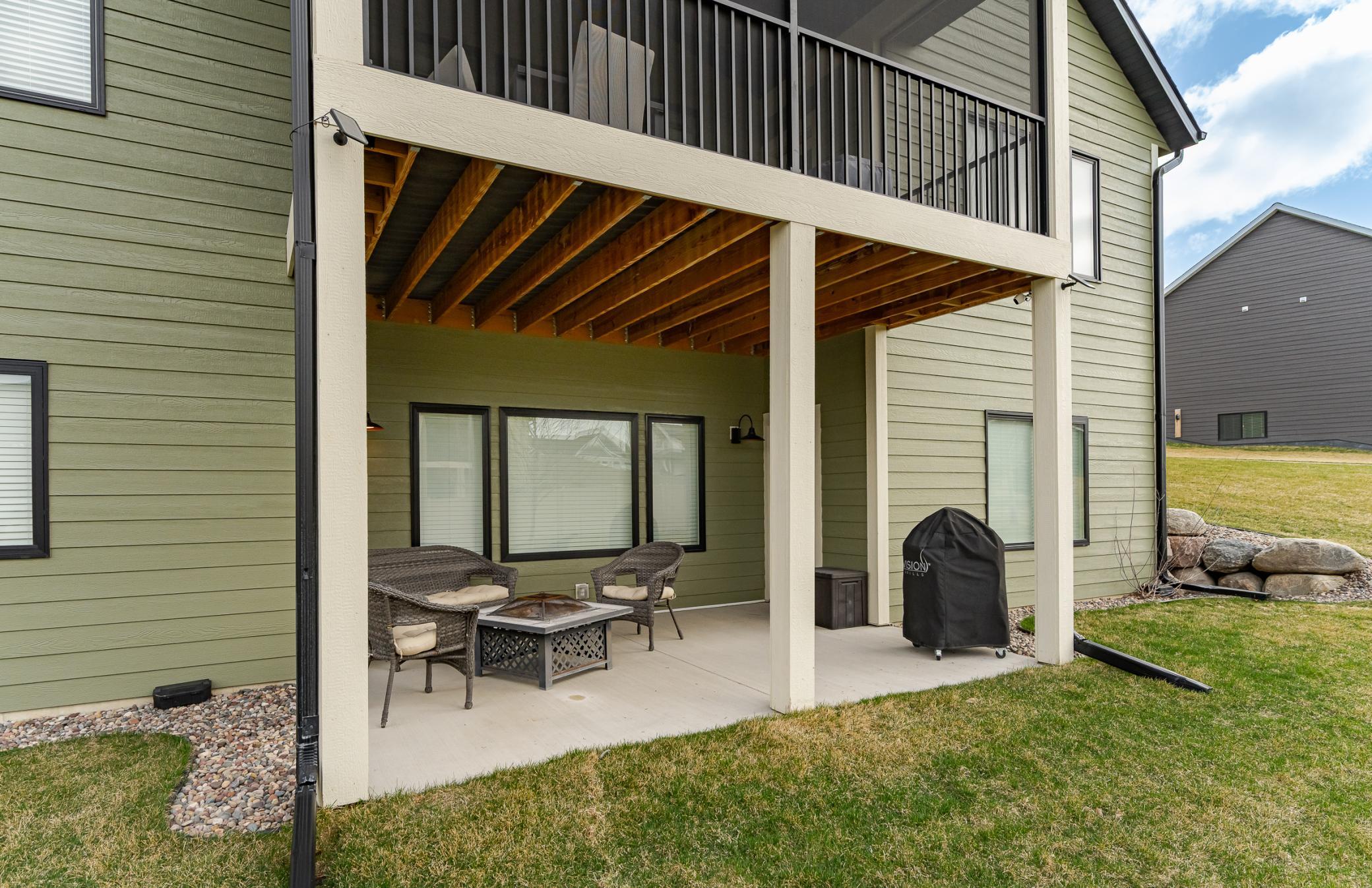 2108 Whitlee Ln SW.jpg