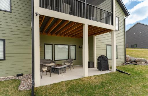 2108 Whitlee Lane SW, Rochester, MN 55902