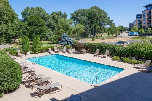 4860 Park Commons Drive, 211, Saint Louis Park, MN 55416