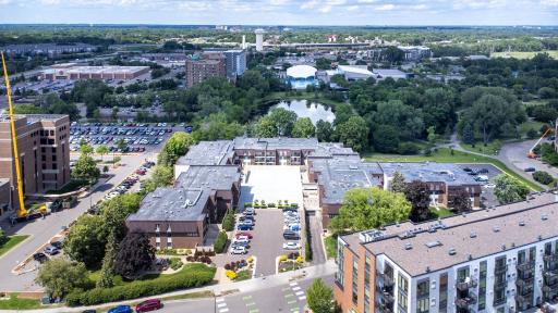 4860 Park Commons Drive, 211, Saint Louis Park, MN 55416