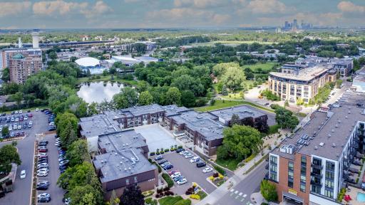 4860 Park Commons Drive, 211, Saint Louis Park, MN 55416