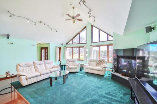 6733 Church Road, Brainerd, MN 56401