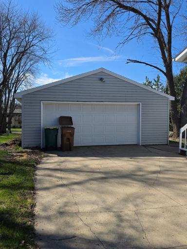 1617 Crystal Drive, Albert Lea, MN 56007